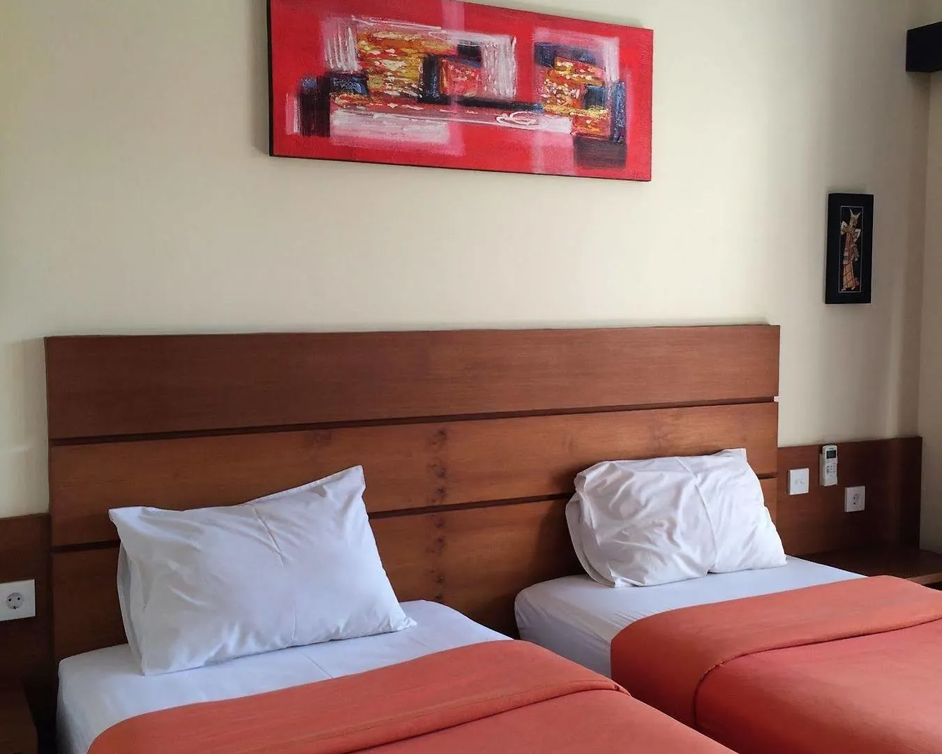 Kondra Premiere Guest House Kuta
