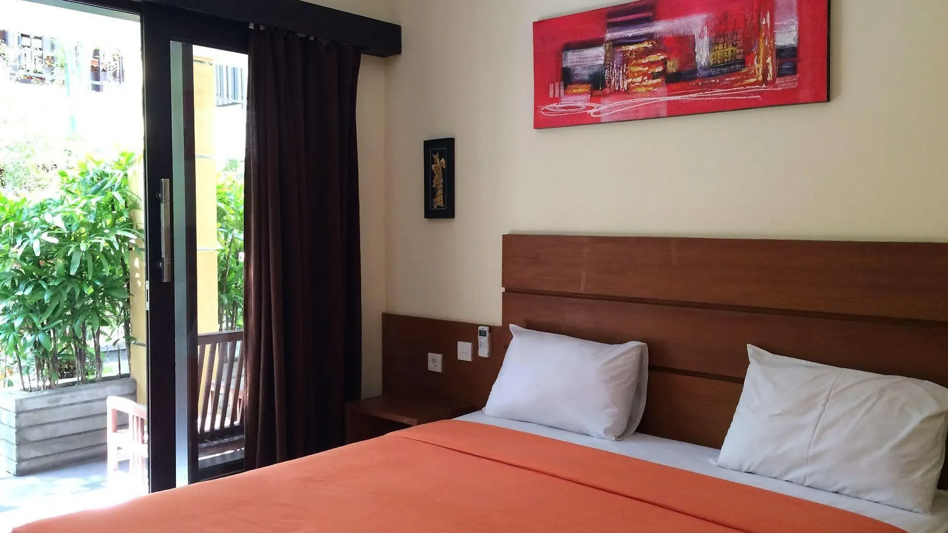 Kondra Premiere Guest House Kuta