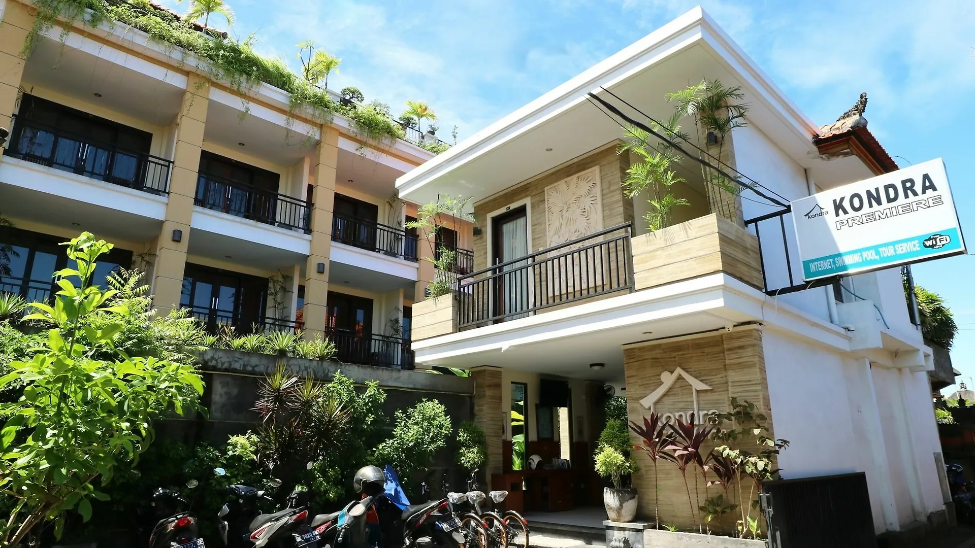 Kondra Premiere Guest House Kuta  Indonesia