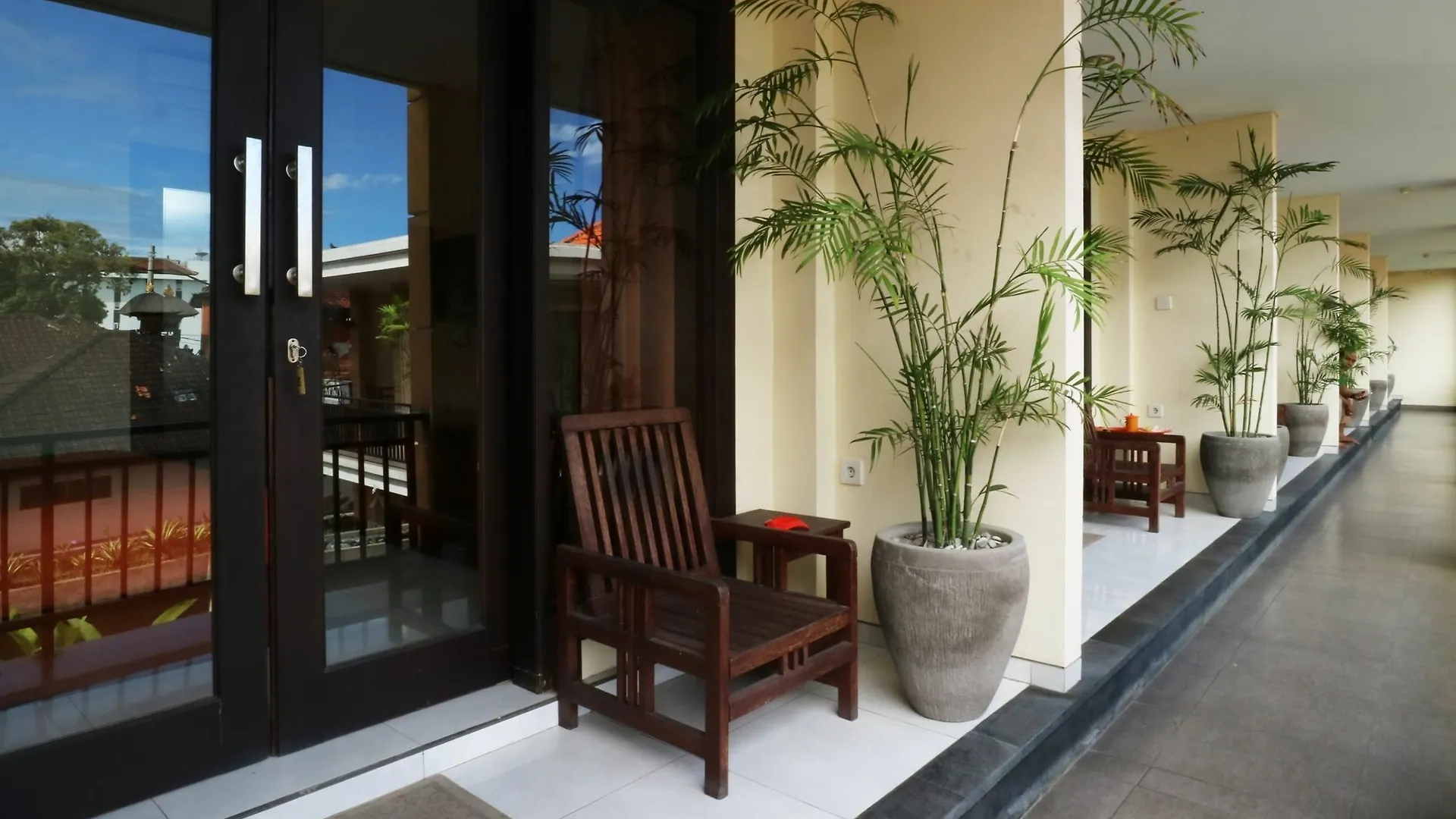 Kondra Premiere Guest House Kuta